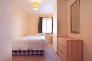 Second bedroom of luxury 2 bed apartment to rent in Hemel Hempstead